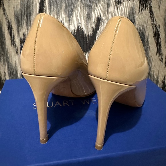 Stuart Weitzman Pump patent - beige - Picture 2 of 5